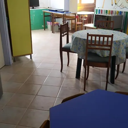 La Piccola Scuola Ольбия